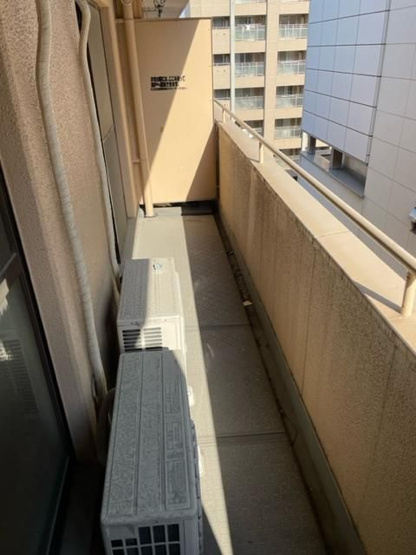 【バルコニー】 | ダイアパレス博多駅前 | 別号室の写真になります。現況優先。