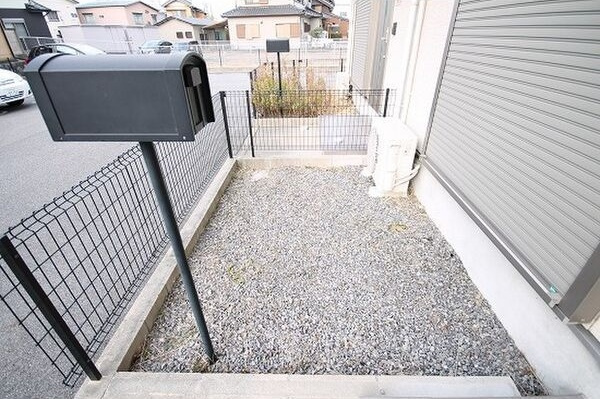 ファミール　　の庭