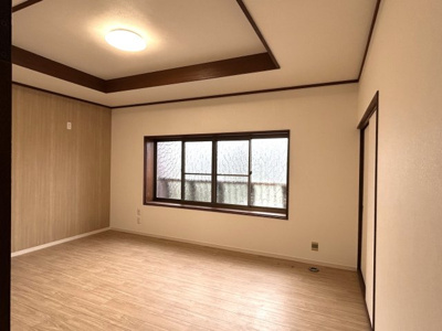 【洋室】 | 鳥取市宮長中古戸建て