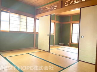 【和室】 | 伊丹市平松３丁目中古テラスハウス | ２階和室二間です♪欄間も有り落ち着いた雰囲気の居室です♪たいへん明るい室内です！！