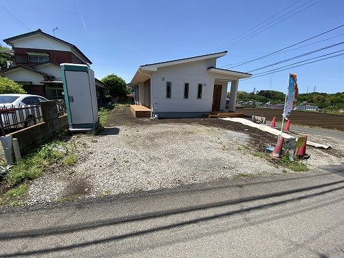 【駐車場】 | 【仲介手数料０円】茅ヶ崎市堤　新築一戸建て | 【仲介手数料０円】茅ヶ崎市堤　新築一戸建て