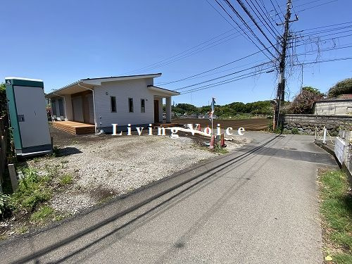 【仲介手数料０円】茅ヶ崎市堤　新築一戸建ての前面道路含む現地写真|【仲介手数料０円】茅ヶ崎市堤　新築一戸建て