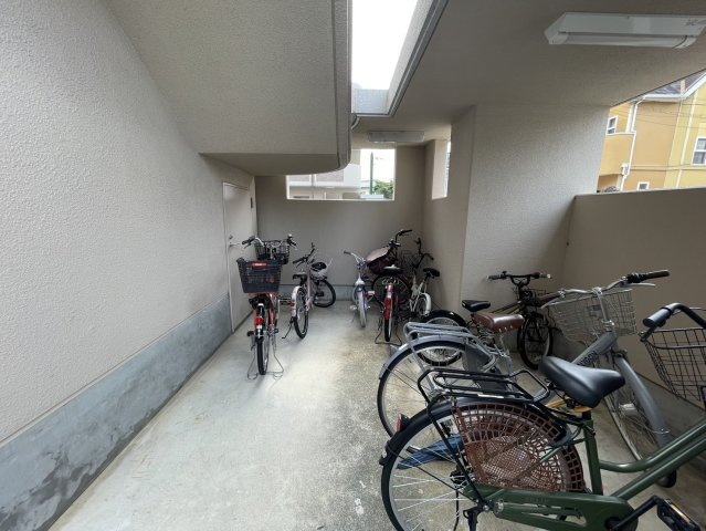 【その他共用部分】 | グッドヴィレッジ１番館 | 駐輪場
