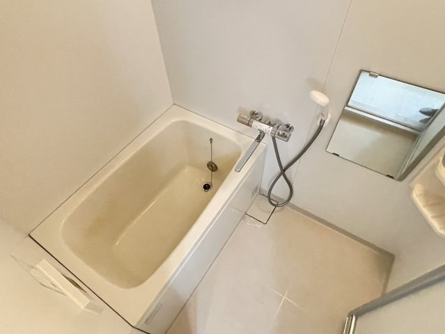 【浴室】 | グッドヴィレッジ１番館 | ゆったり過ごせるお風呂です