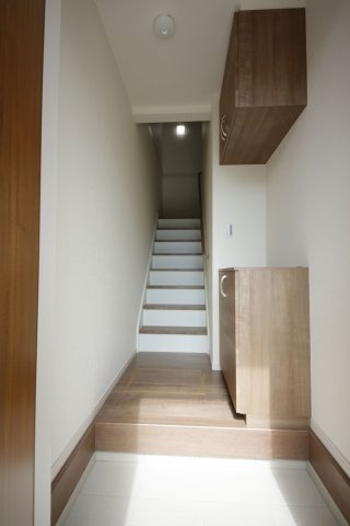 リーブルファイン新田町　2号棟の玄関