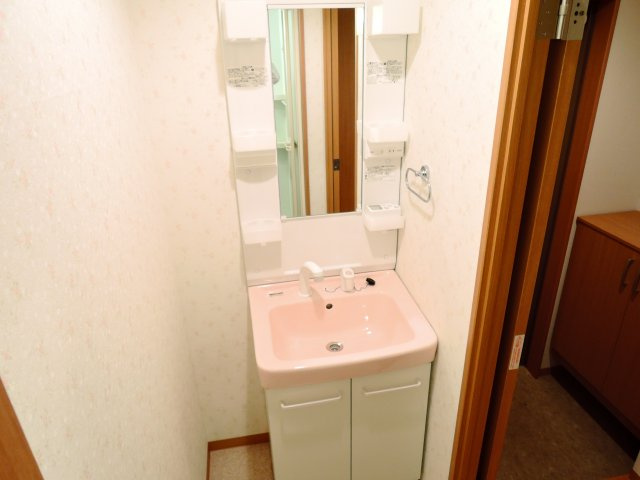 ベルファ古曽部の洗面所