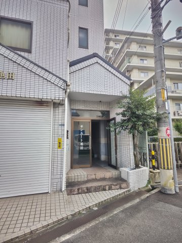 【エントランス】 | サンルート池田