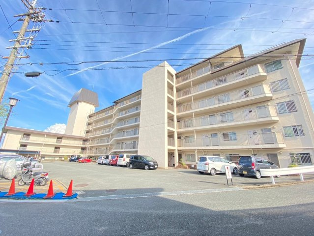 茨木春日丘グリーンハイツBの外観