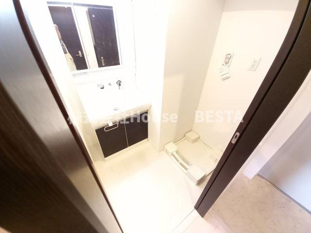 プレサンス神戸水木通ルミエスの洗面所