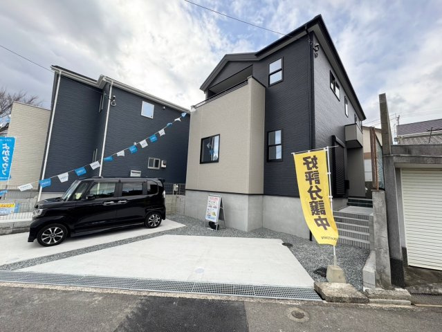 ーBloomーブルームー小倉南区星和台2丁目3期　【小倉南区　新築戸建て】の外観|落ち着いた色合いの外観です♪【小倉南区　新築戸建て】