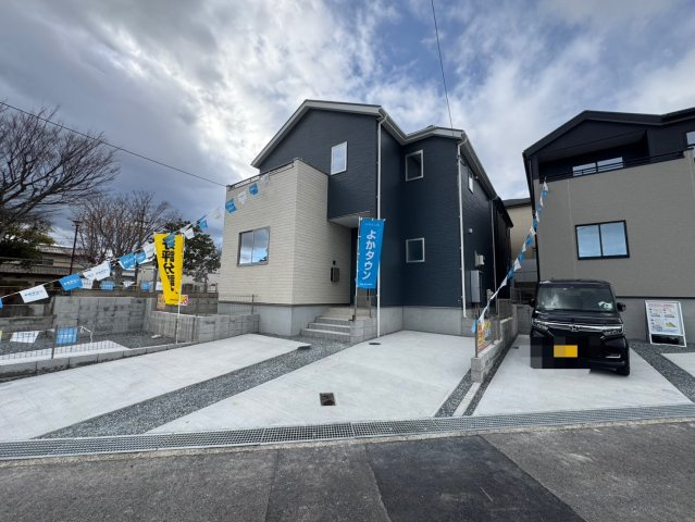 ーBloomーブルームー小倉南区星和台2丁目3期　【小倉南区　新築戸建て】の外観|落ち着いた色合いの外観です♪【小倉南区　新築戸建て】