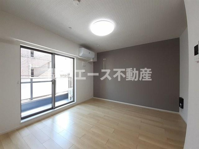 【寝室】 | ロイヤルコート巽北