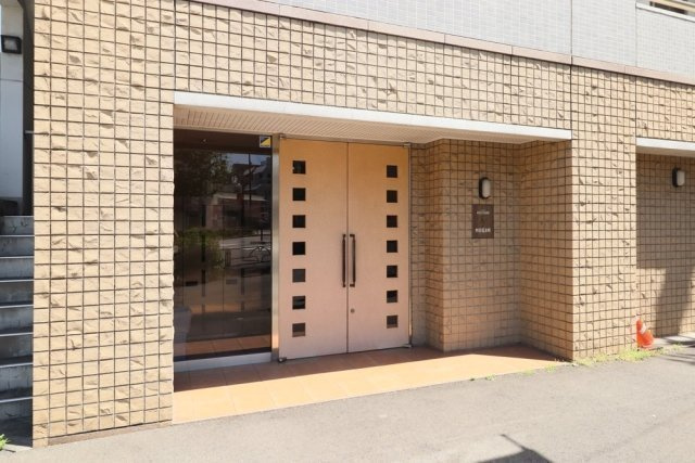 ソリテア四谷荒木町のエントランス|ソリテア四谷荒木町