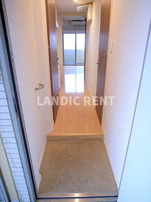 【玄関】 | サヴォイザ・ティファナ