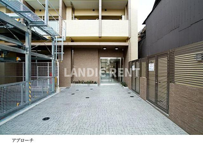 【エントランス】 | サヴォイザ・ティファナ