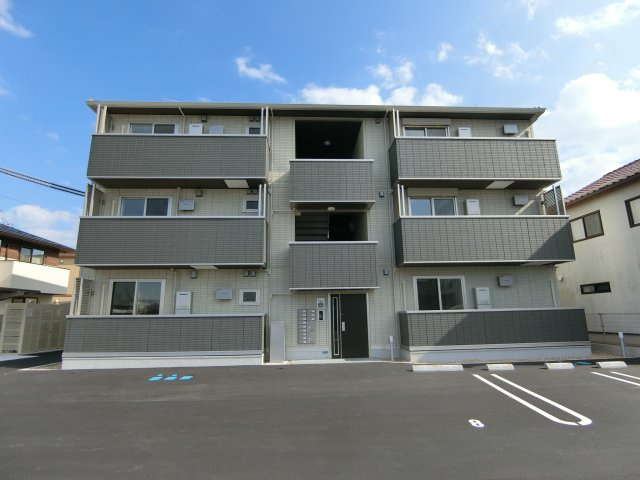 ロイヤルステージ観音寺新町の外観
