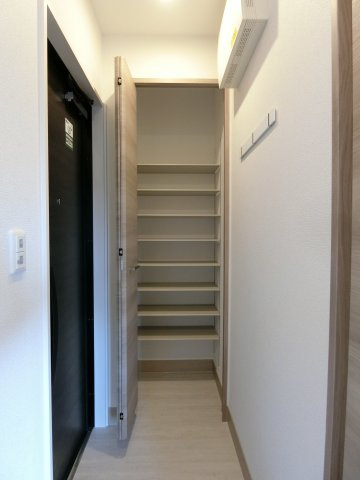 ロイヤルステージ観音寺新町の収納