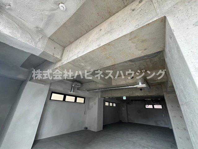マルマンビルのエントランス