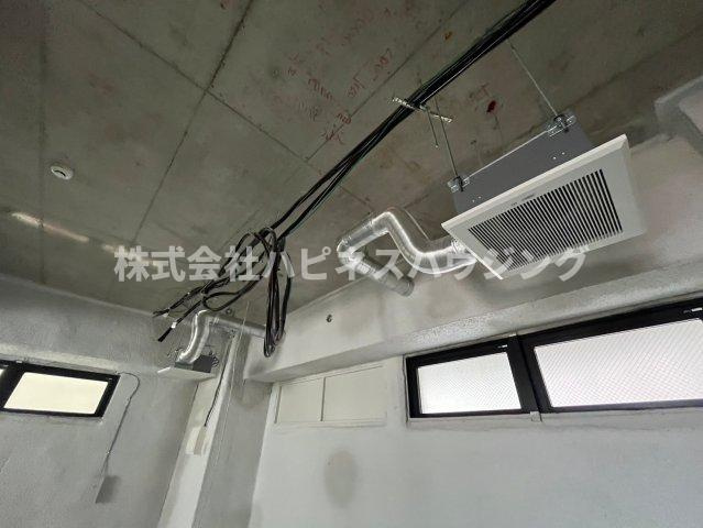 マルマンビルの内装