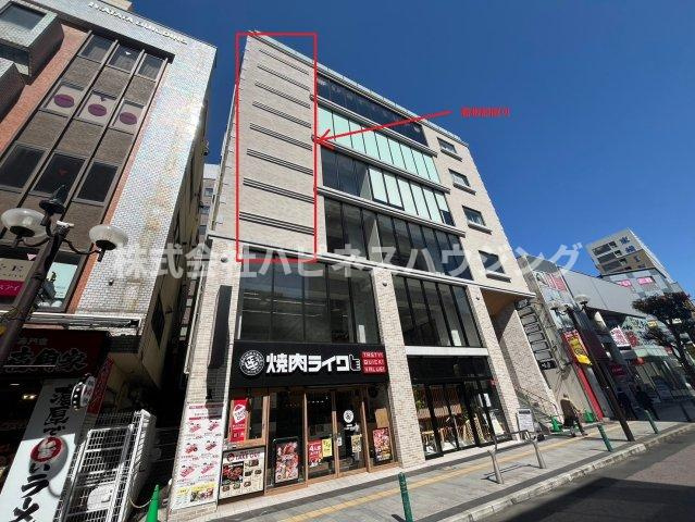 マルマンビルの外観|看板設置可能です。(月額3,300円)
