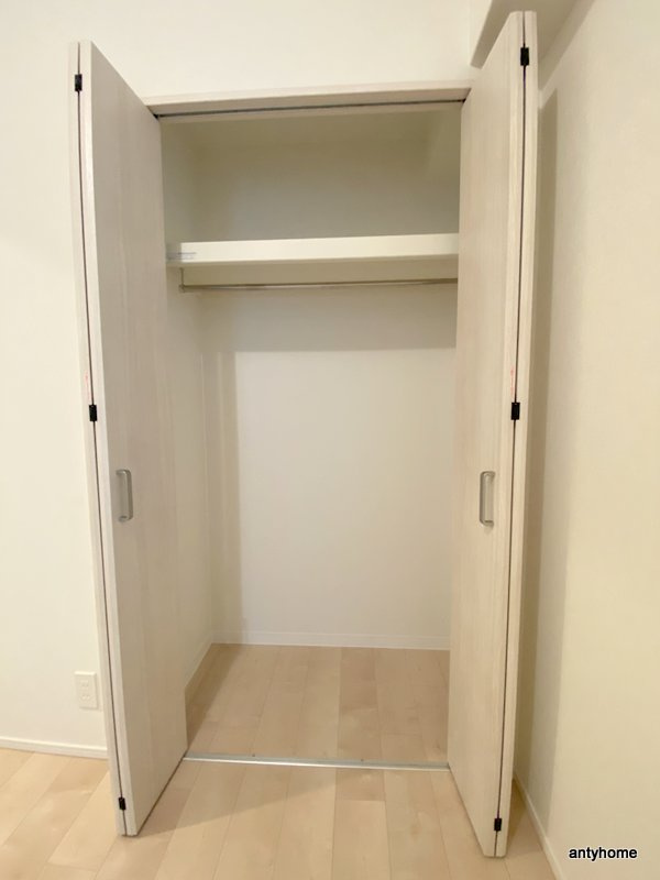 スプランディッドVIII　仲介手数料無料の収納