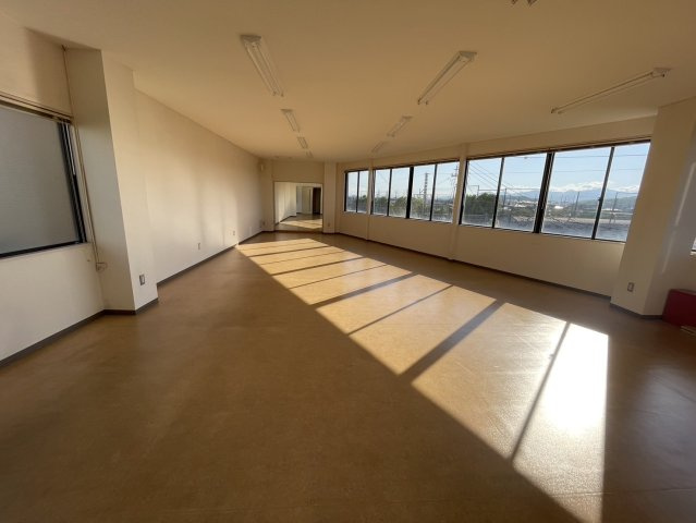  | 富田1丁目店舗事務所W