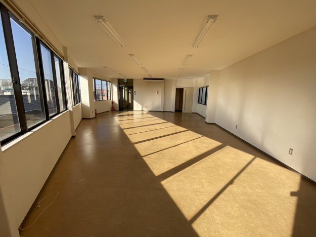  | 富田1丁目店舗事務所W