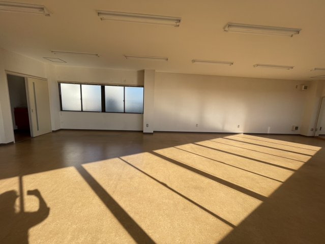  | 富田1丁目店舗事務所W