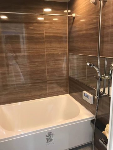 サカエ池袋マンションの浴室|ユニットバス新規交換(追炊・浴室乾燥機付)