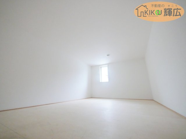 【洋室】 | 高砂市北浜町牛谷　中古戸建