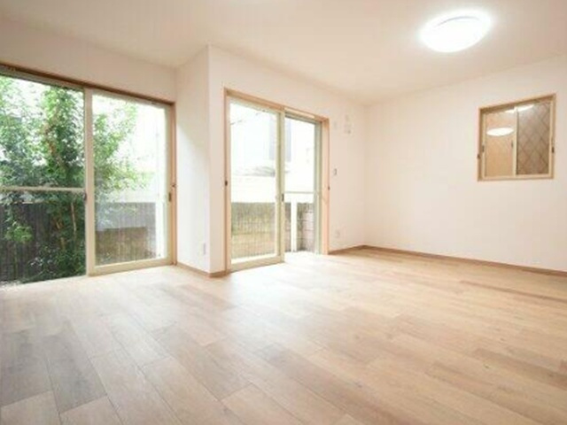 【居間・リビング】 | 山科区小山姫子町　中古戸建