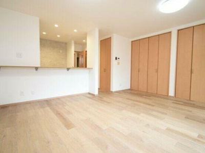 【居間・リビング】 | 山科区小山姫子町　中古戸建
