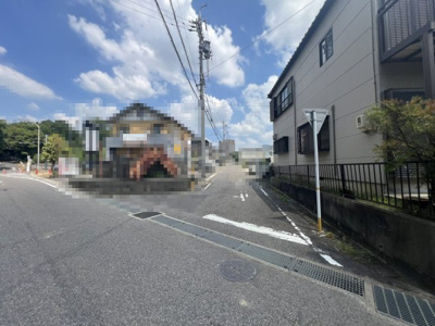 【前面道路含む現地写真】 | 豊田市永覚町上長根　土地 | 西側道路（南から）