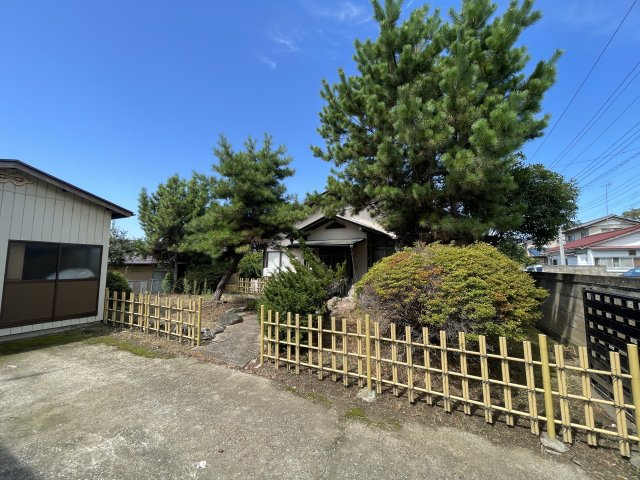 【中古戸建】前橋市上細井町の庭