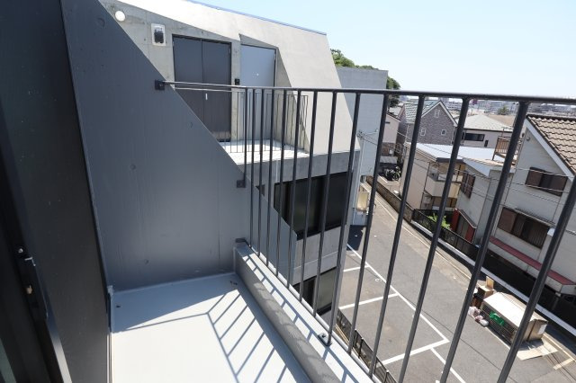 アルブスト・ヒルズのバルコニー