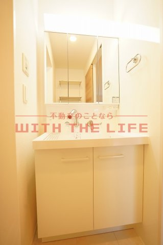 アモリール西牟田【キャッシュバック対象物件】の独立洗面台|※同建設会社施工物件の写真　※　現状優先