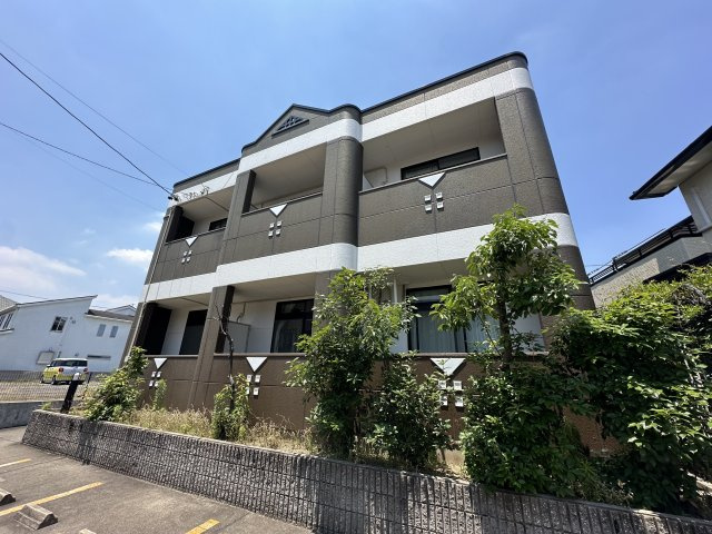 豊明市西川町島原のアパート