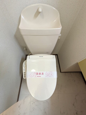 ★洗浄機能付便座で快適さのお手伝い★