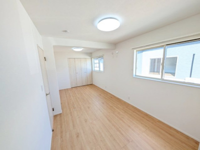 【洋室】 | 三股町樺山 2,490万円　4LDK