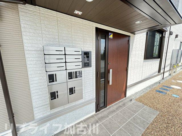 カレントのエントランス