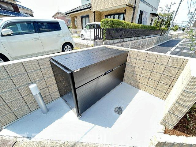 カレントの設備