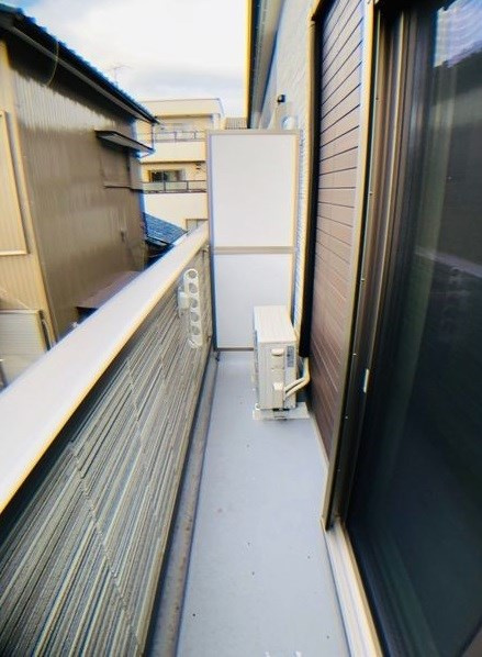 LE COCON砂口町のバルコニー