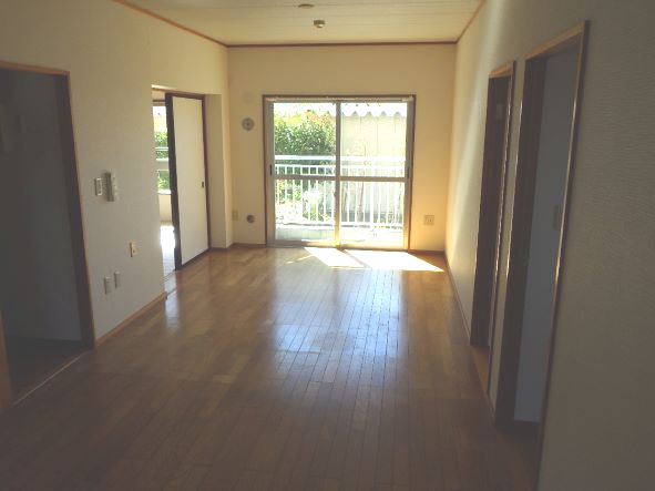 【居間・リビング】