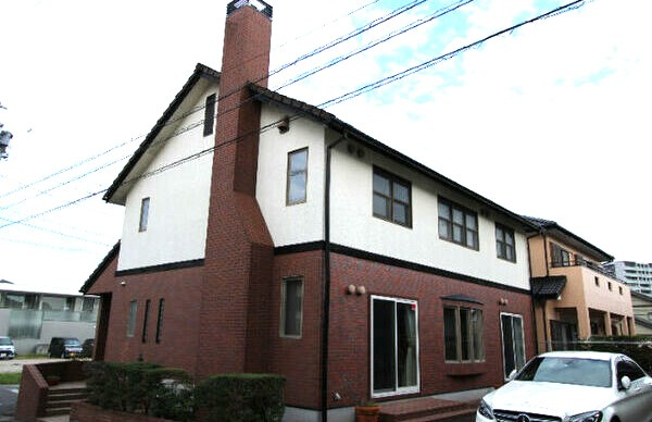 梅坪町戸建住宅の外観