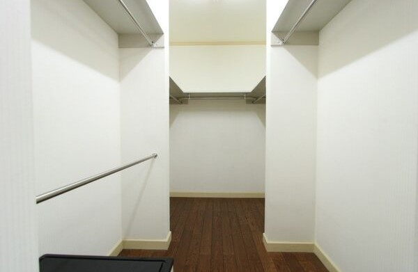 梅坪町戸建住宅の収納