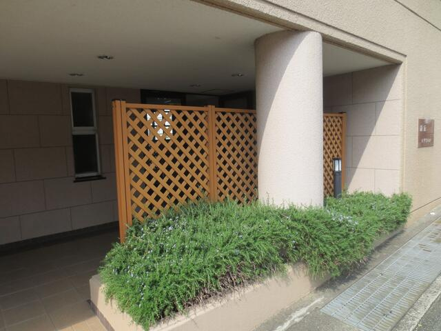 豊中緑丘パークマンションのエントランス