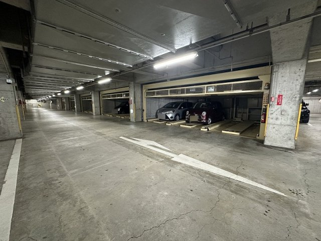 ふぁみーゆ寝屋川セントラルパークD棟の駐車場|駐車場
■物件内覧・資金計画相談・住宅ローン相談、リフォーム相談、お問合せ受付中■
※当日・翌日のご内覧、ご相談はお電話でのお問合せがスムーズです！