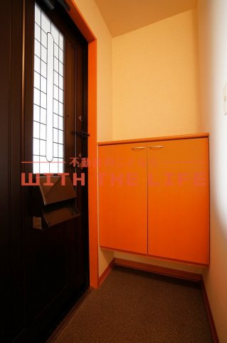 グランドール岩崎【10,000円キャッシュバック対象物件】の玄関