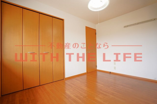 グランドール岩崎【10,000円キャッシュバック対象物件】の洋室