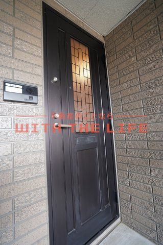 グランドール岩崎【10,000円キャッシュバック対象物件】の玄関